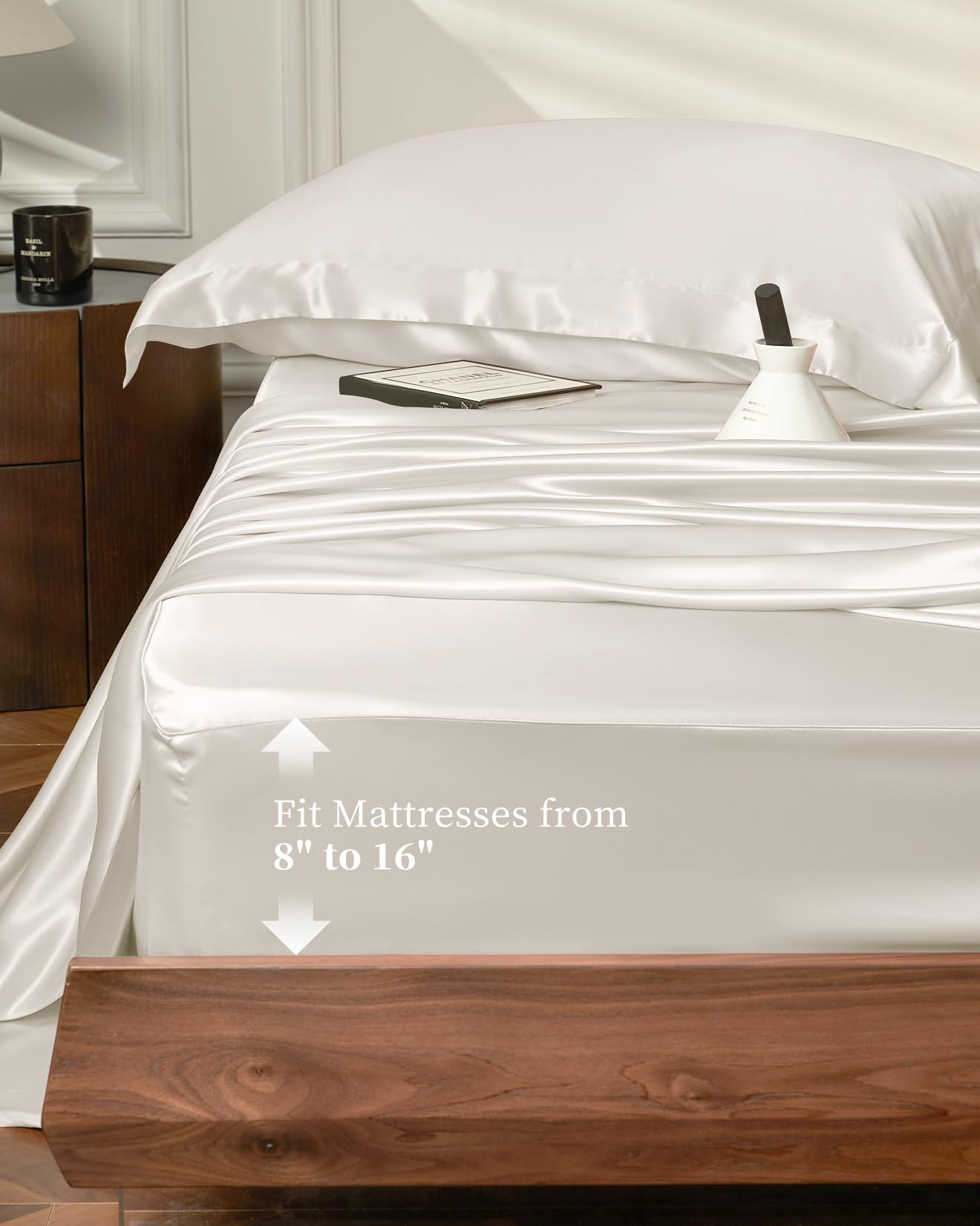 THXSILK 4pcs Silk Bed Sheets Set, 100% Long Stranded 25 Momme Mulberry Silk Bedding Set, Sheets and Pillowcase Set, Extremely Soft and Luxurious (White, California King)